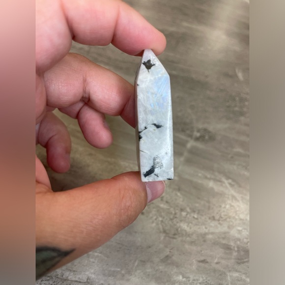 Moonstone Point Tower - Picture 4 of 4